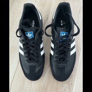 Samba Sneakers Women